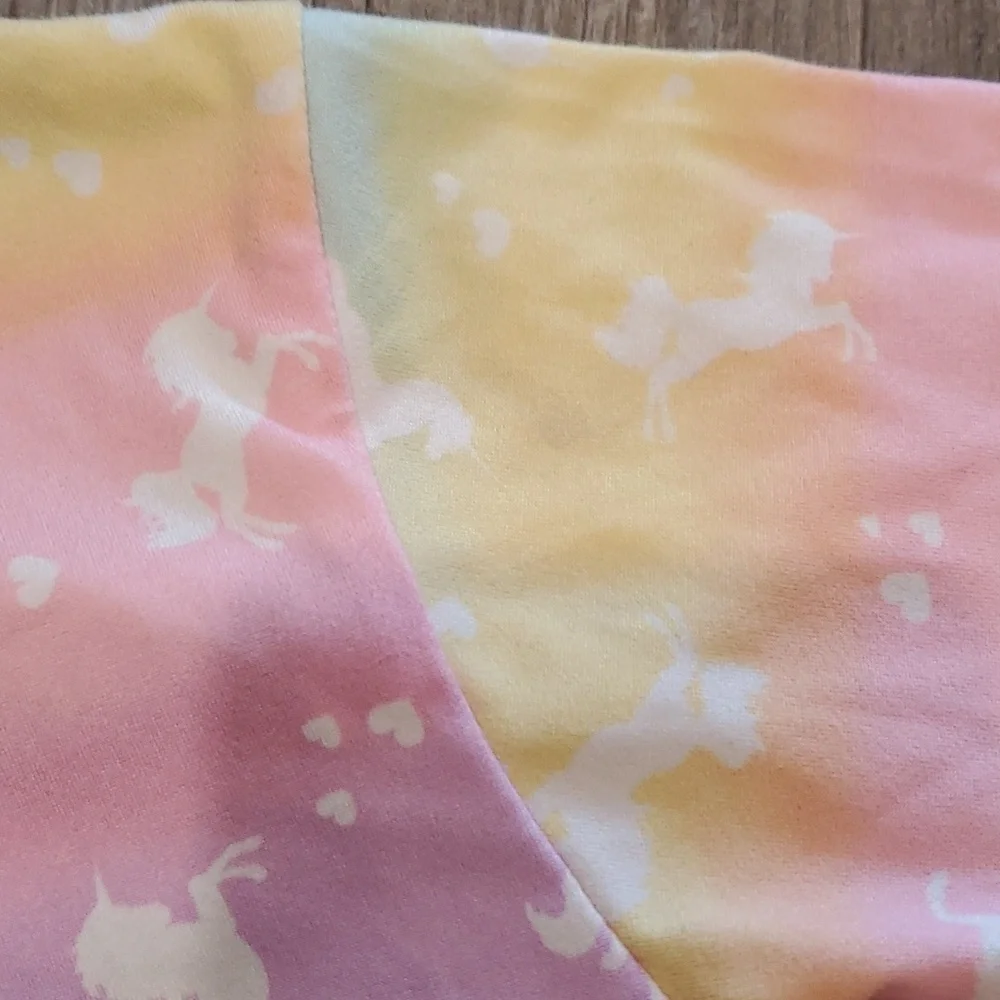 Jenna & Jessie Ride a Unicorn Swim with Mermaids Chase Rainbows Pajamas Size 10